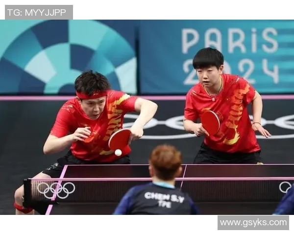 乒乓球战术解析：揭秘北京乒乓球队的阵地战与技术运用